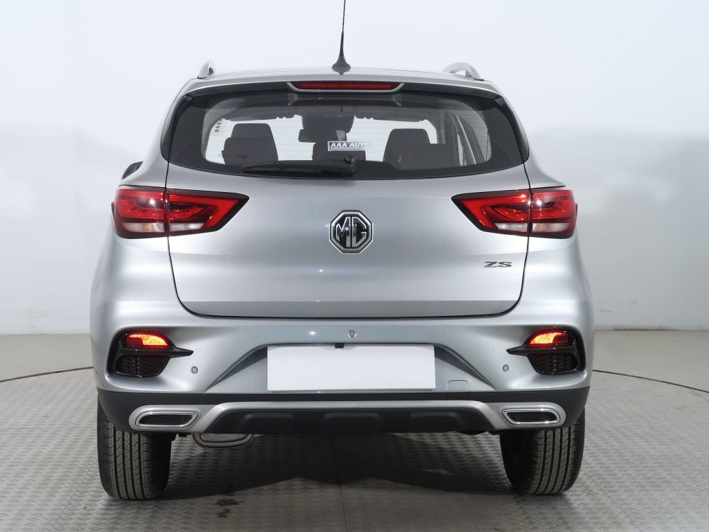 MG ZS SUV