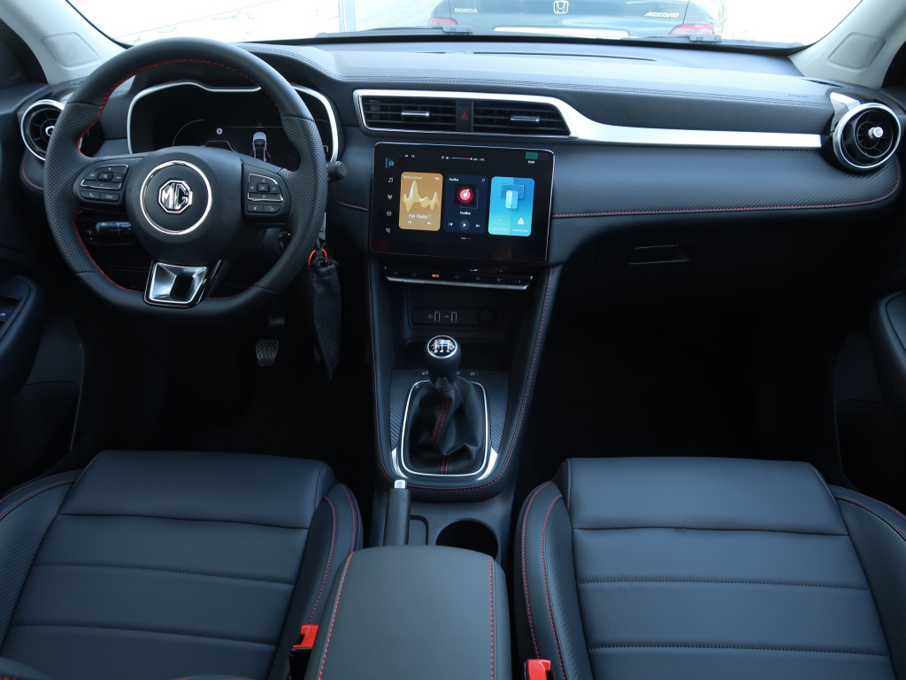 MG ZS SUV