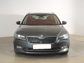 Skoda Superb - 2019