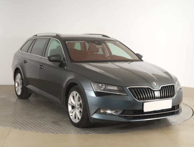 Škoda Superb 2019