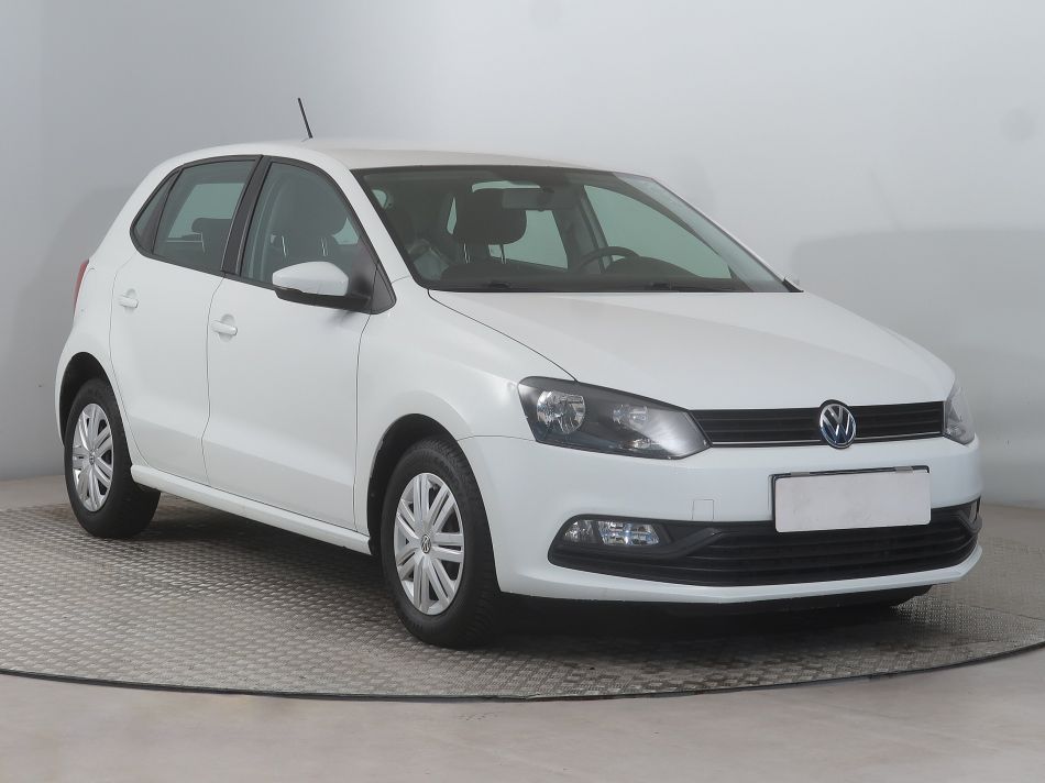 Volkswagen Polo - 2015