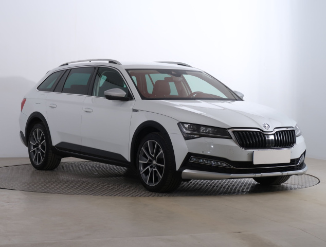 Škoda Superb 2021