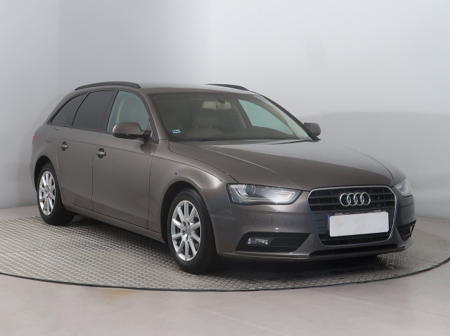 Audi A4 2015