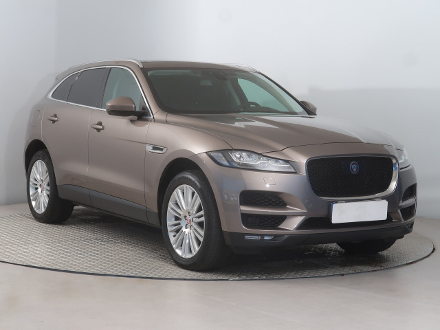 Jaguar F-Pace 2018
