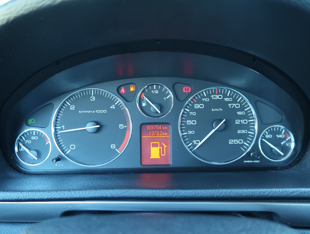 Peugeot 407
