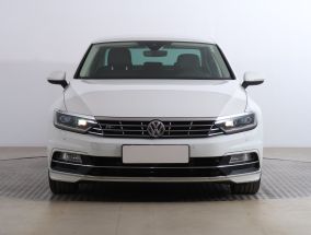 Volkswagen Passat - 2017