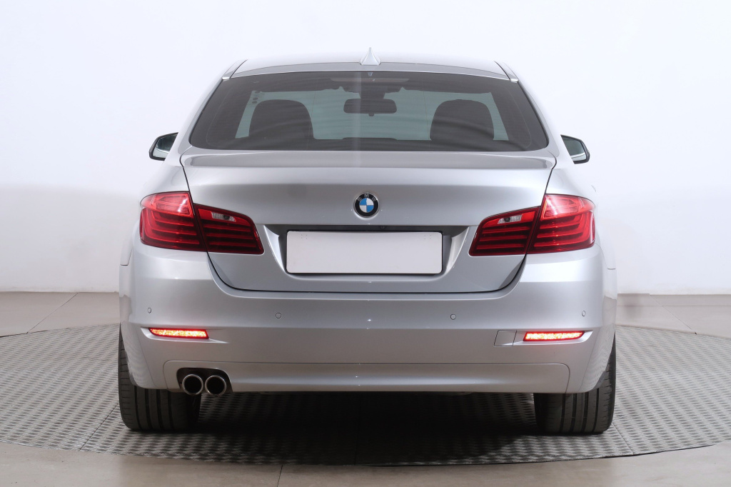 BMW 5