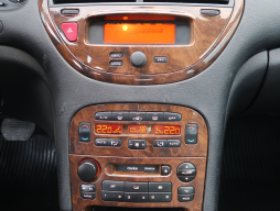Peugeot 607 2002