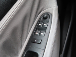 Peugeot 607 2002