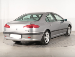 Peugeot 607 2002