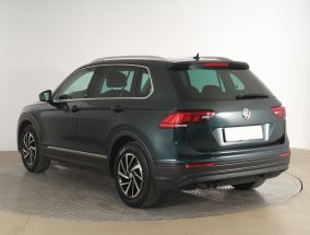 Volkswagen Tiguan - 2017