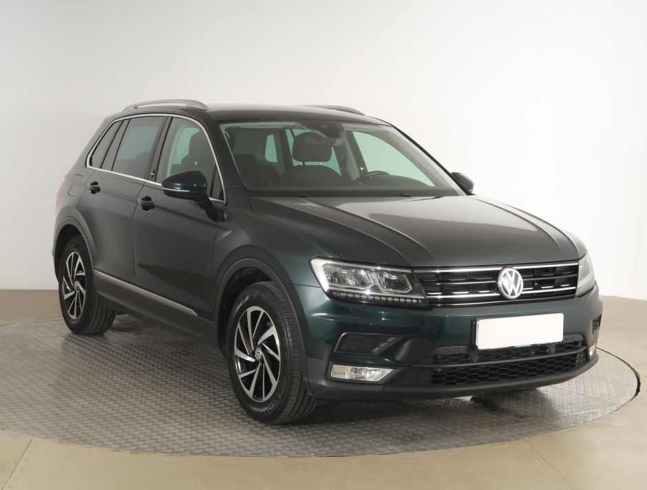 Volkswagen Tiguan - 2017
