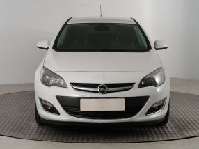 Opel Astra - 2013
