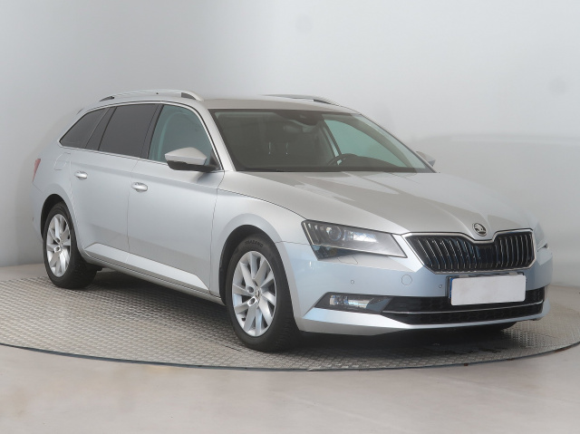 Škoda Superb 2019