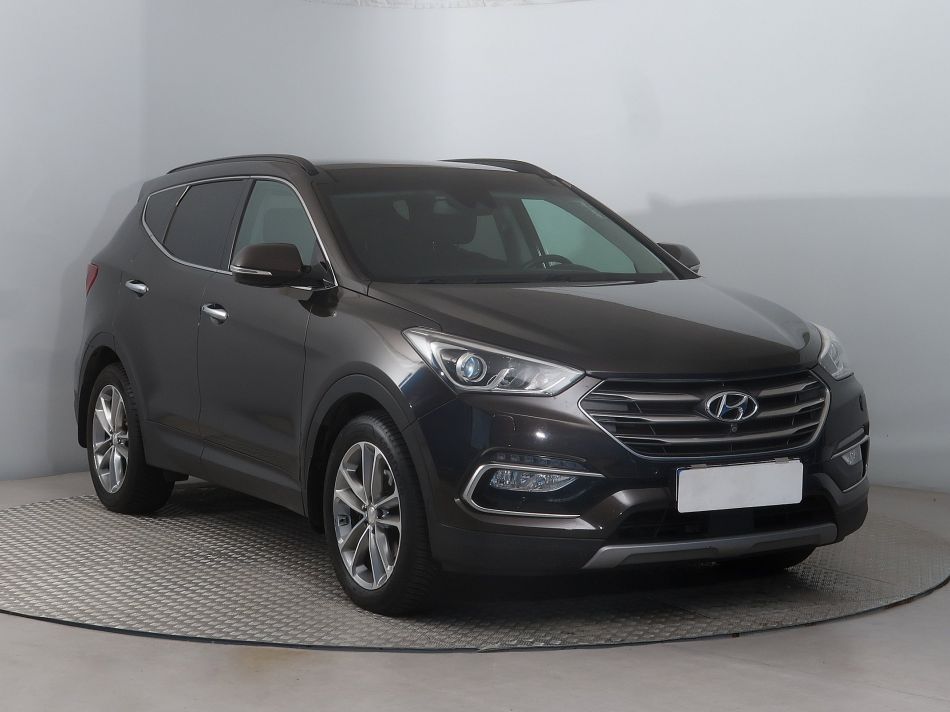 Hyundai Santa Fe - 2016