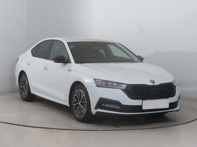 Škoda Octavia 2023