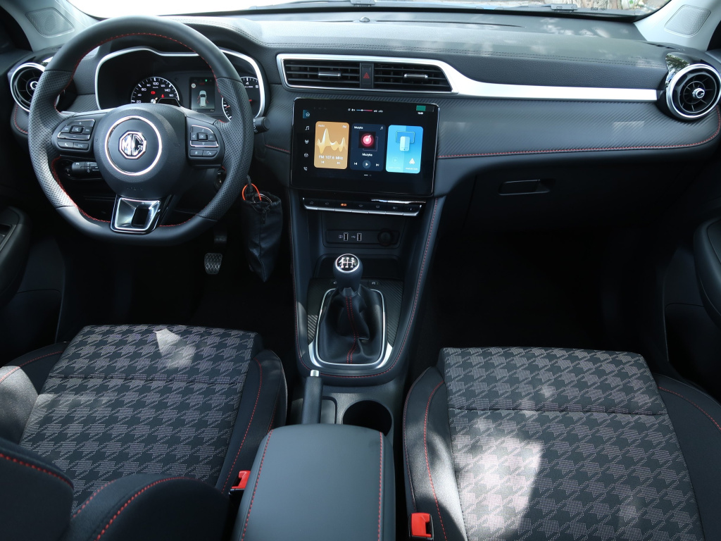 MG ZS SUV