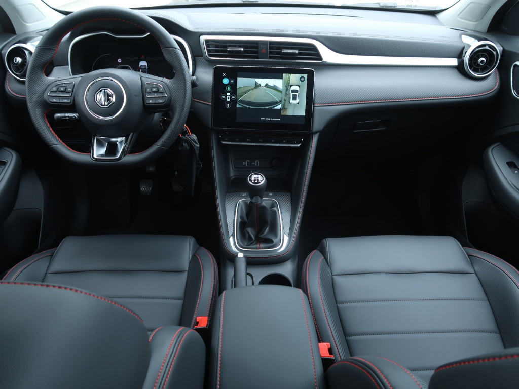 MG ZS SUV