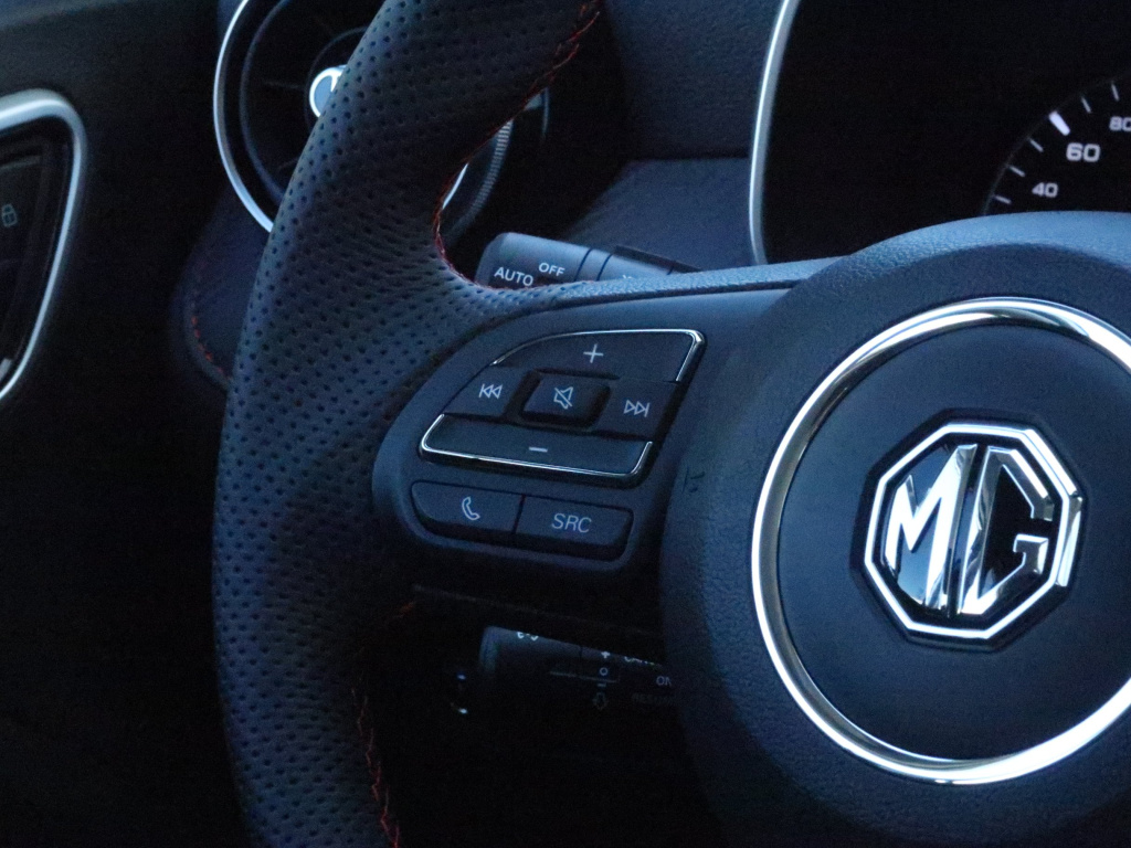 MG ZS SUV
