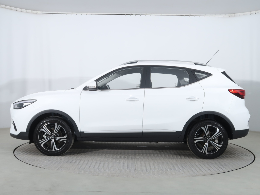 MG ZS SUV
