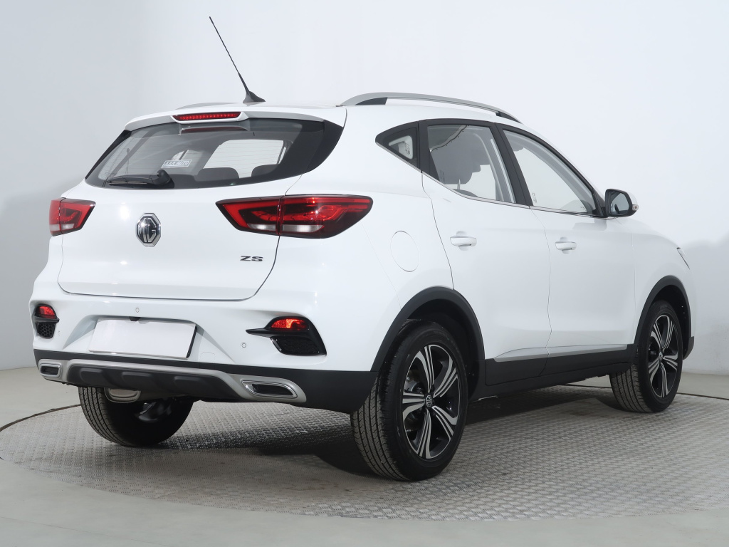 MG ZS SUV
