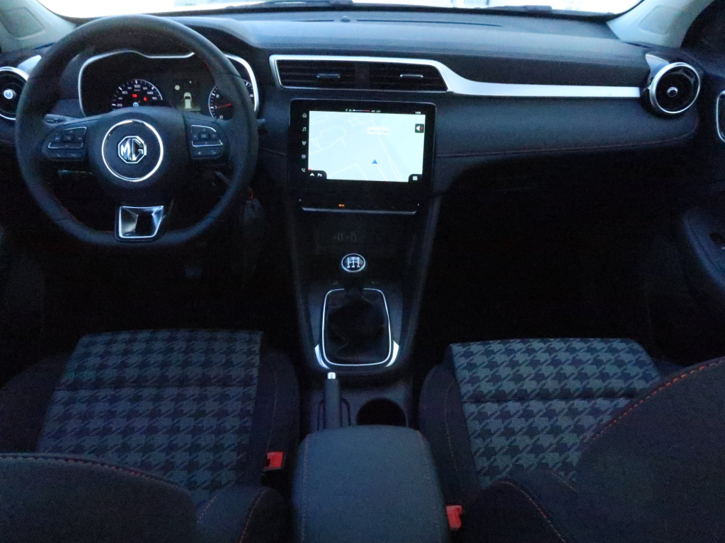 MG ZS SUV