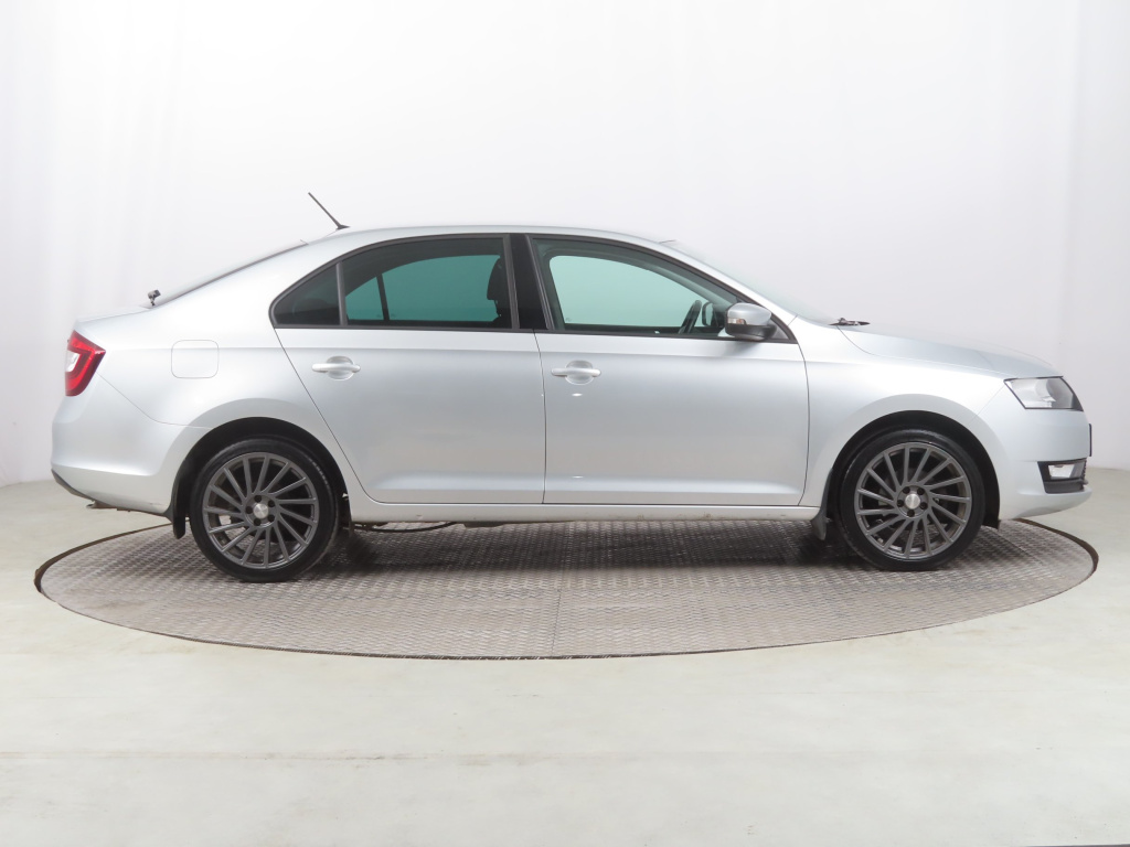 Škoda Rapid