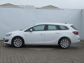 Opel Astra - 2015