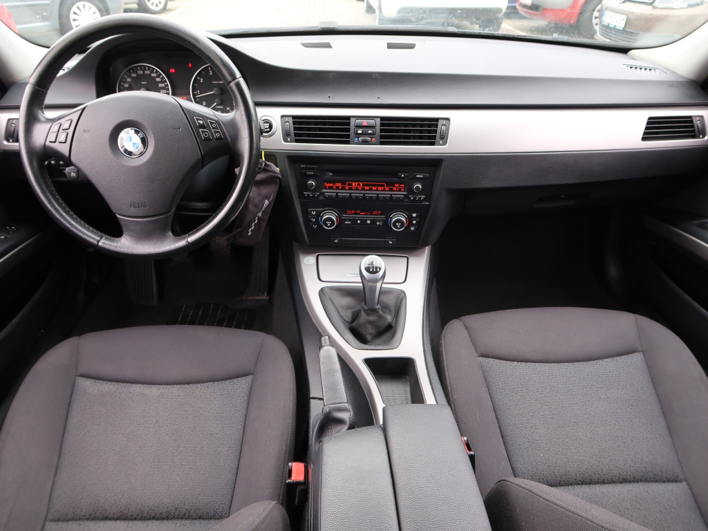 BMW 3