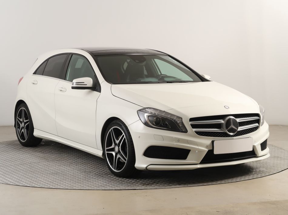 Mercedes-Benz A - 2012