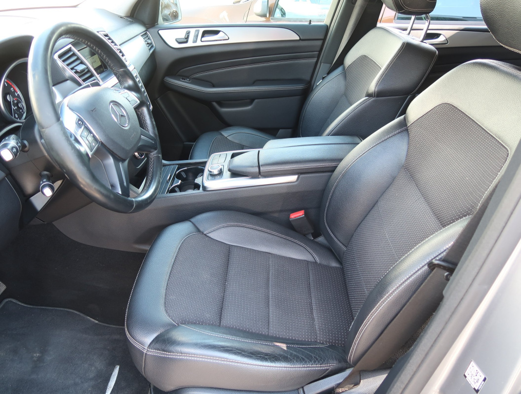 Mercedes-Benz ML