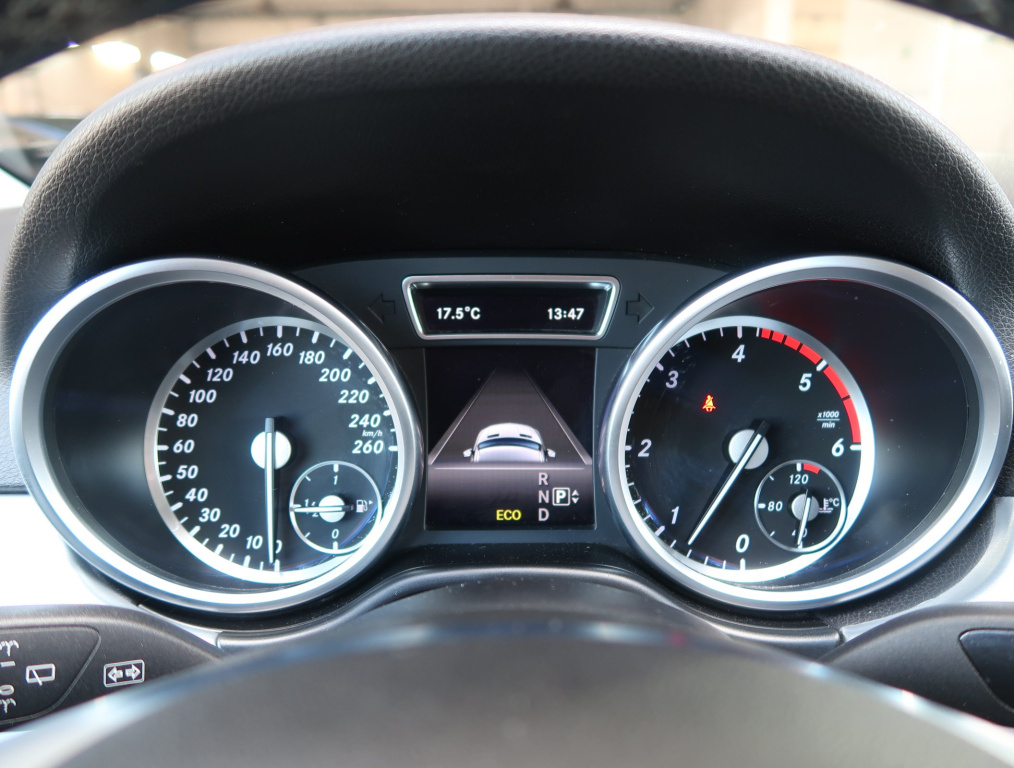 Mercedes-Benz ML