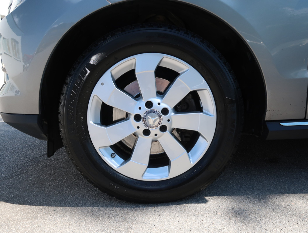 Mercedes-Benz ML