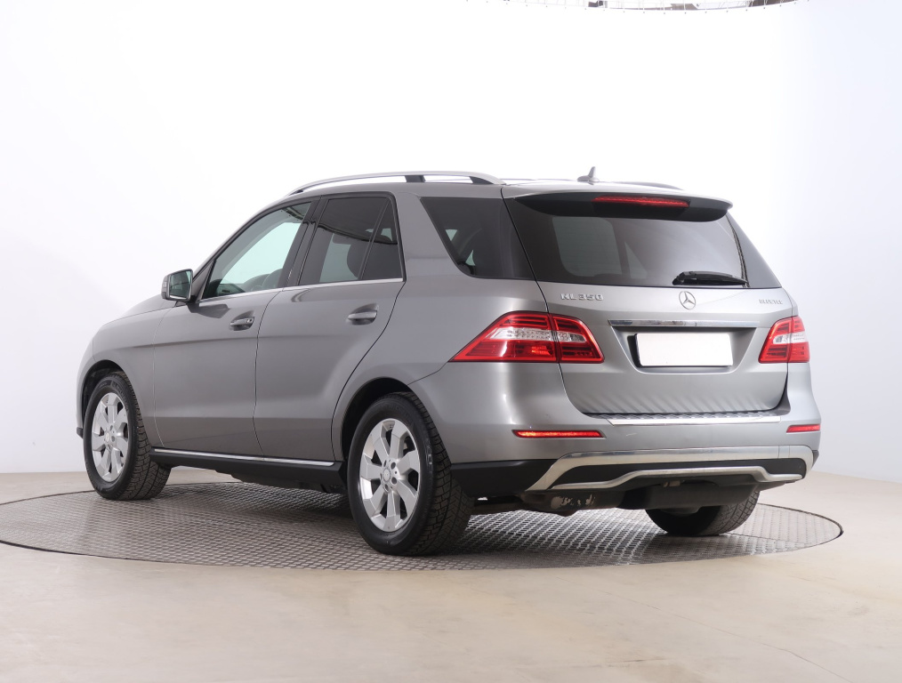 Mercedes-Benz ML