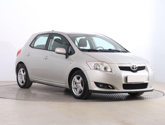 Toyota Auris 2009