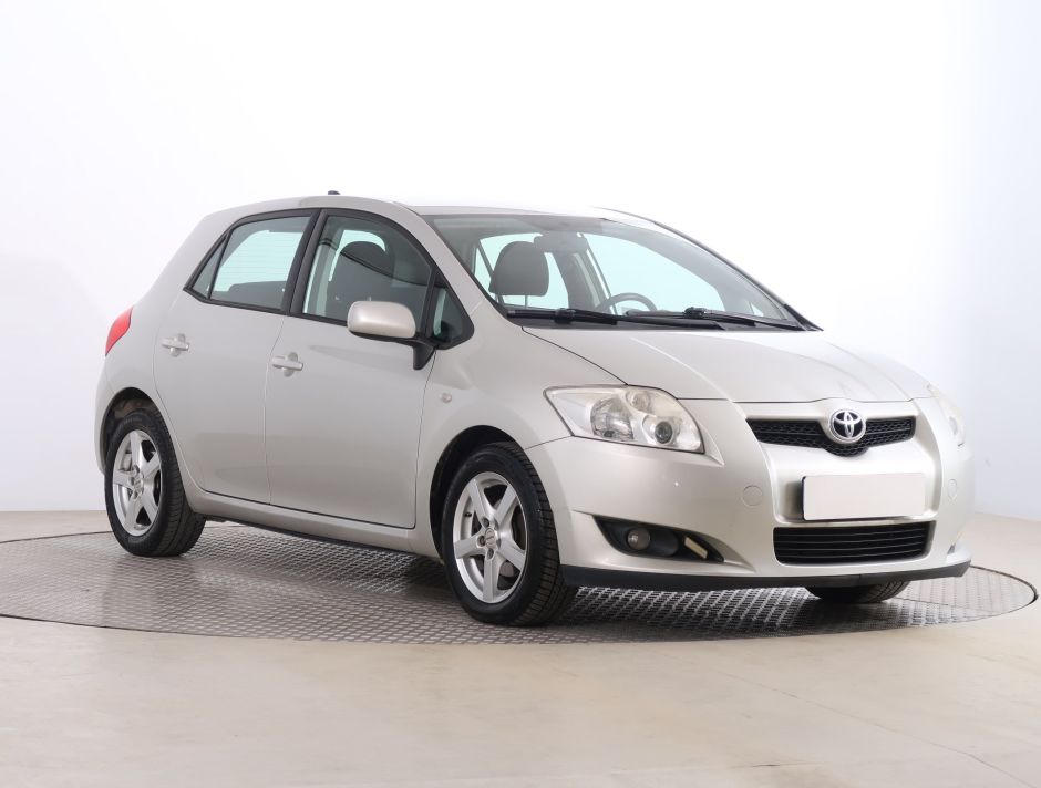Toyota Auris - 2009