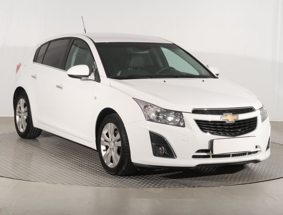 Chevrolet Cruze - 2013