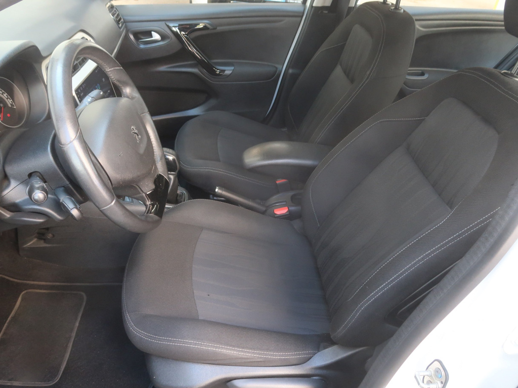 Peugeot 301