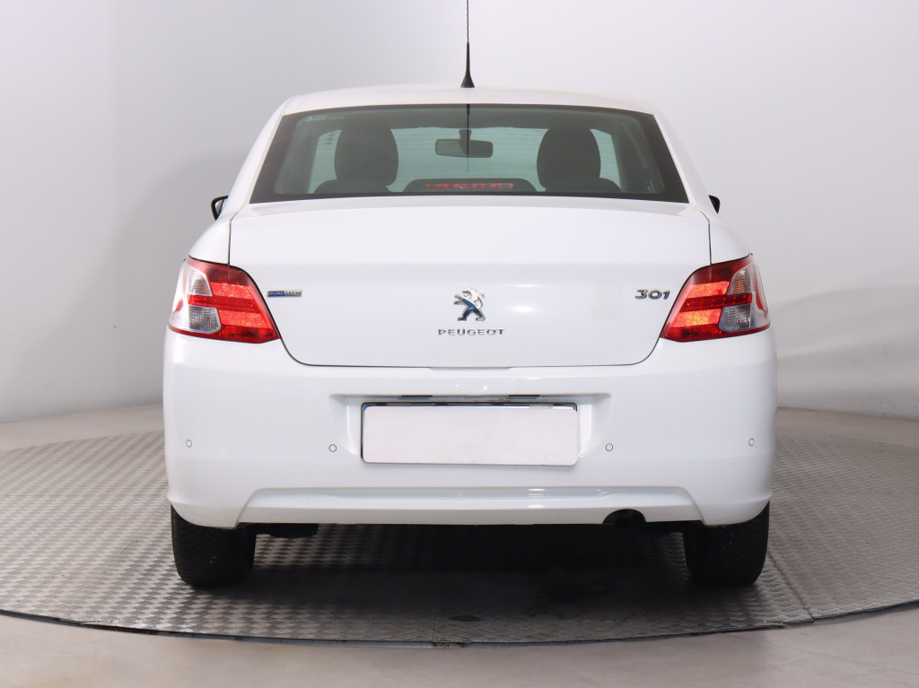 Peugeot 301