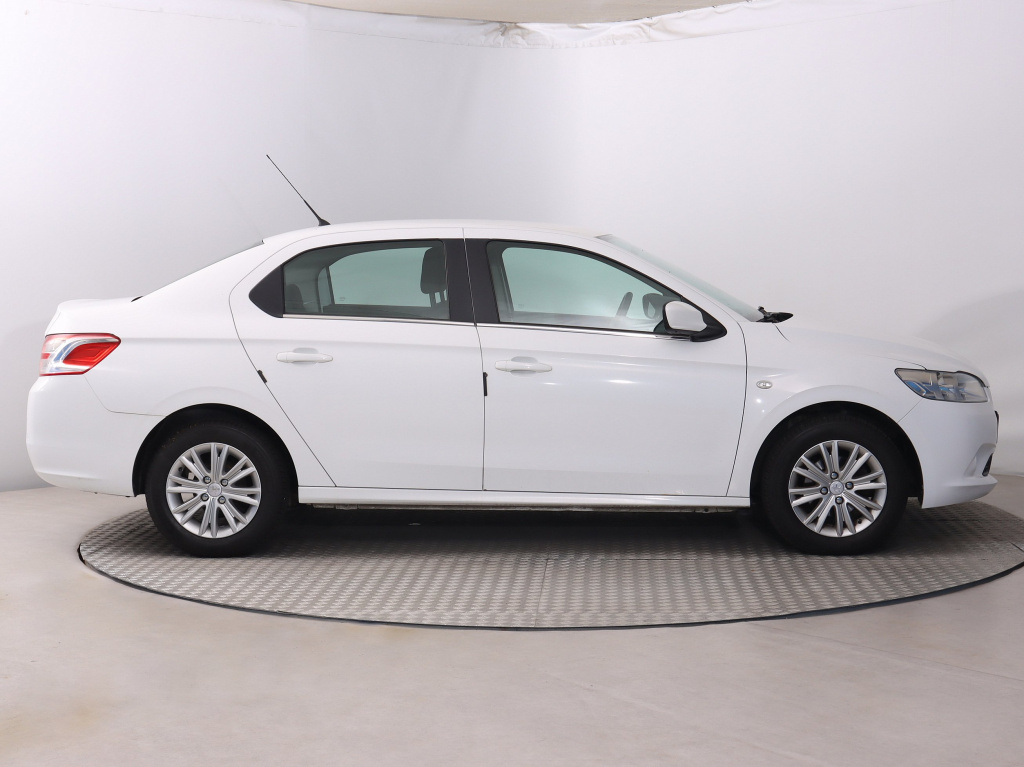Peugeot 301