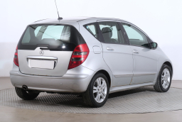Mercedes-Benz A 2004
