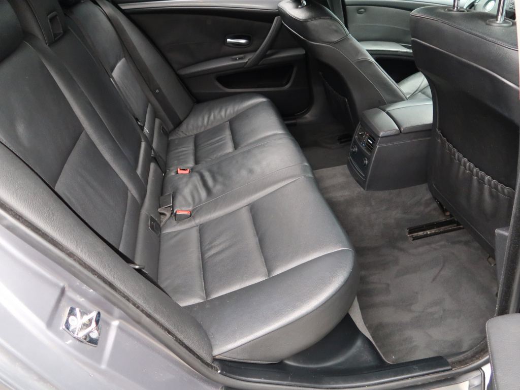 BMW 5