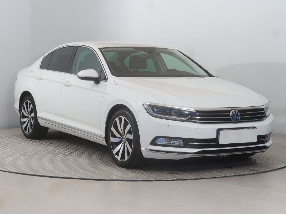 Volkswagen Passat - 2018