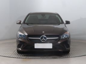 Mercedes-Benz CLA - 2015