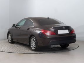Mercedes-Benz CLA - 2015