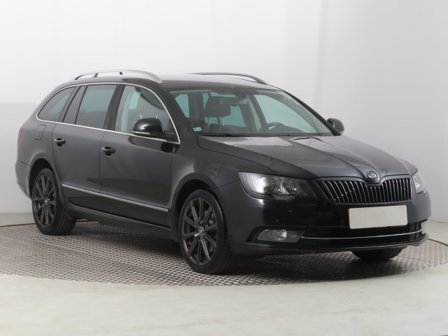 Škoda Superb 2014