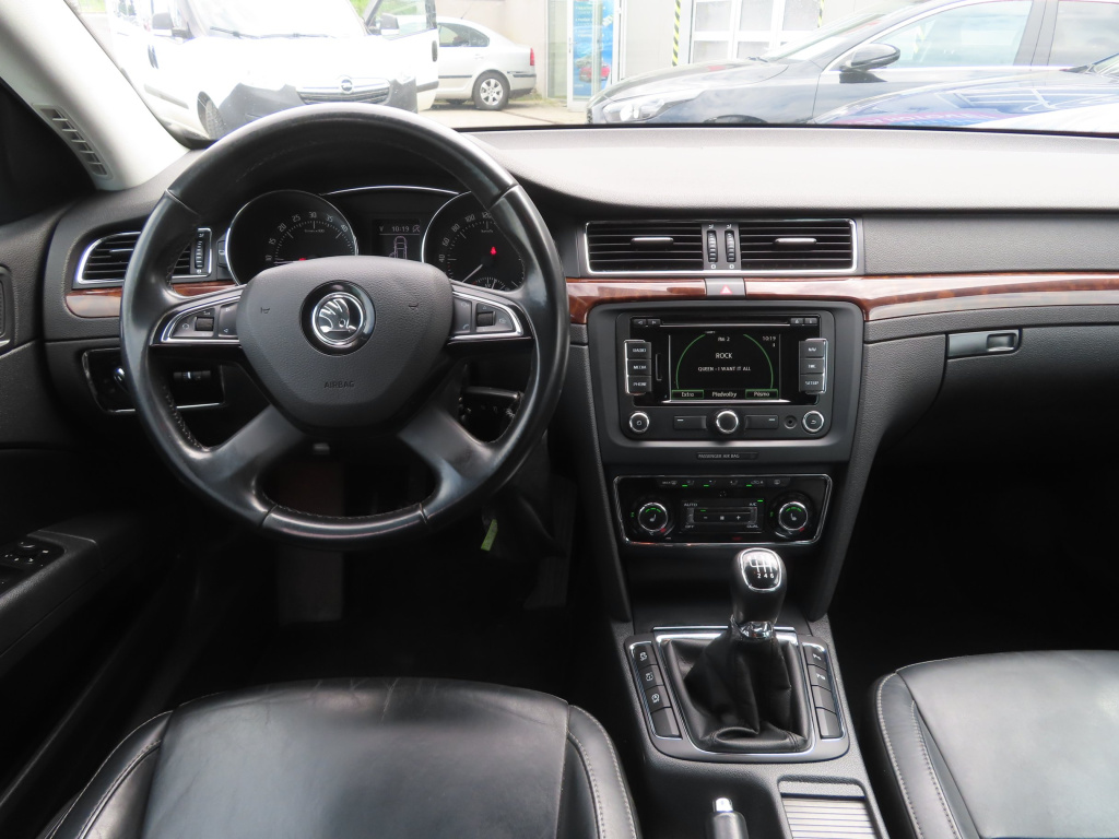 Škoda Superb