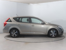 Kia Ceed 2011