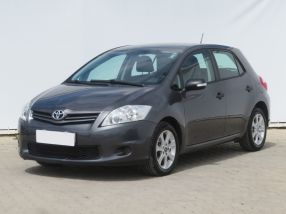 Toyota Auris - 2010