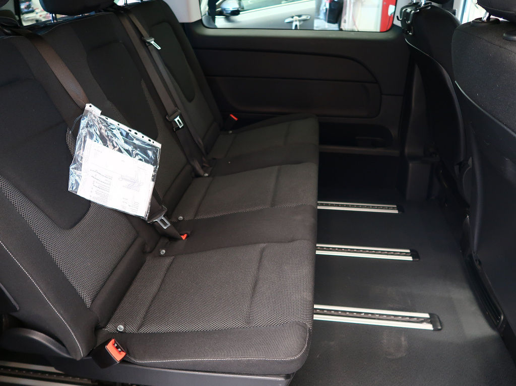 Mercedes-Benz V
